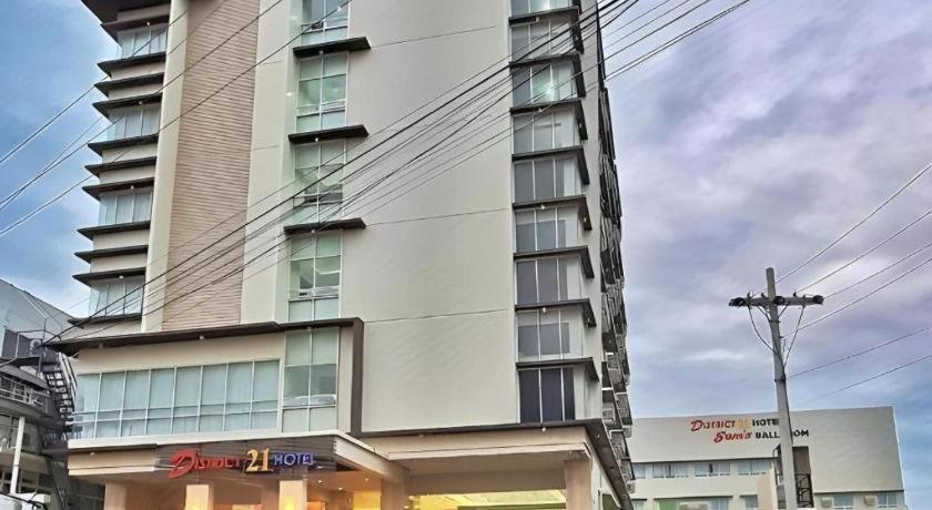 District 21 Hotel Iloilo City Ngoại thất bức ảnh